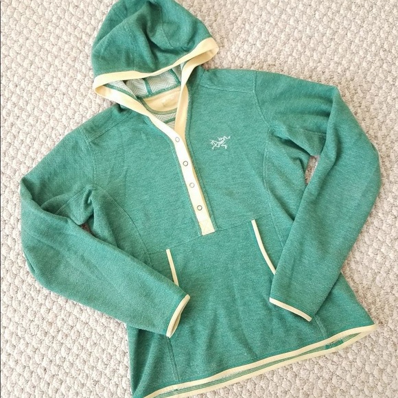 Arc'teryx Sweaters - Arc’teryx - Polartec 1/2 Snap Wool Blend Hoodie